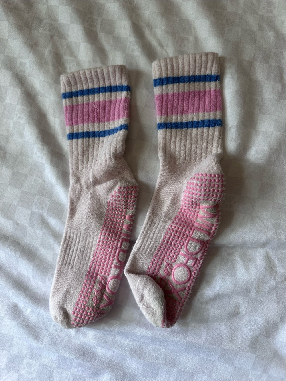 Wildfox Retro Stripe Crew Grip Socks Pink Blue Non Slip Barre Pilates Lounge
